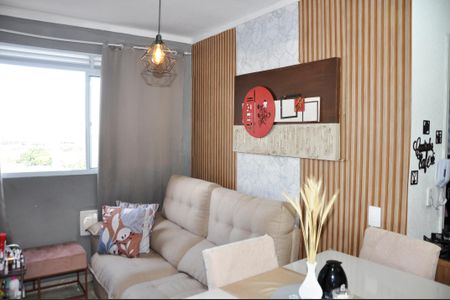 Apartamento para alugar com 34m², 2 quartos e sem vaga Apartamento para alugar com 34m², 2 quartos e sem vagaSala