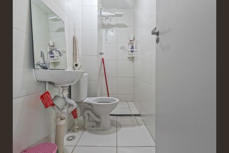 Apartamento para alugar com 34m², 2 quartos e sem vagaBanheiro