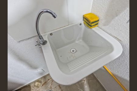 Apartamento para alugar com 34m², 2 quartos e sem vagaÁrea de Serviço