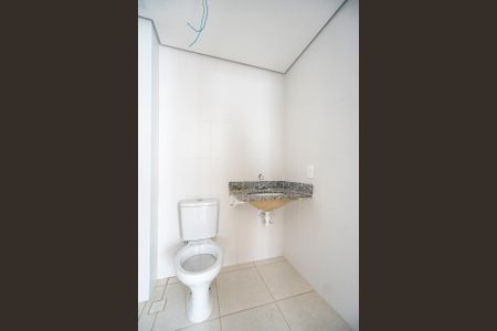 Apartamento para alugar com 46m², 2 quartos e sem vaga Apartamento para alugar com 46m², 2 quartos e sem vagaBanheiro