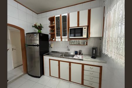 Casa à venda com 480m², 4 quartos e 4 vagasCozinha