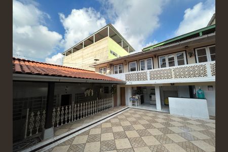 Casa à venda com 480m², 4 quartos e 4 vagasQuintal