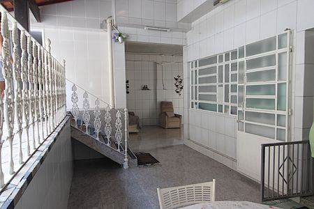 Casa à venda com 480m², 4 quartos e 4 vagasVaranda