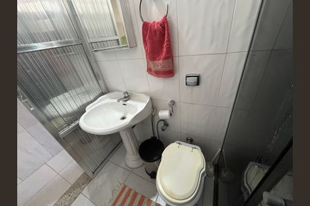 Casa à venda com 480m², 4 quartos e 4 vagasBanheiro da Suíte 1