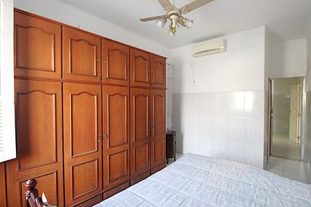 Casa à venda com 480m², 4 quartos e 4 vagasSuíte 1