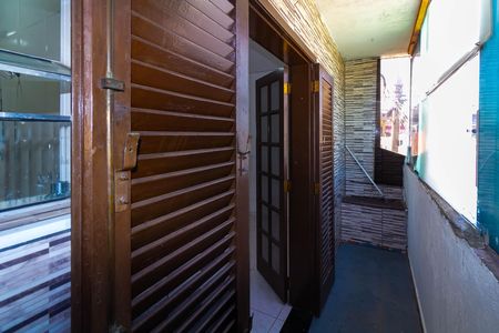 Casa para alugar com 60m², 1 quarto e sem vaga Casa para alugar com 60m², 1 quarto e sem vagaSacada
