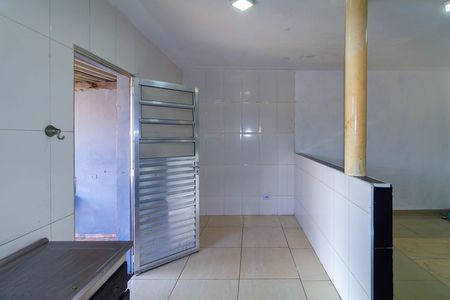 Casa para alugar com 60m², 1 quarto e sem vaga Casa para alugar com 60m², 1 quarto e sem vagaCozinha