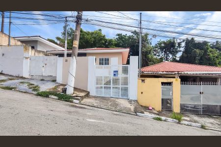 Casa para alugar com 150m², 2 quartos e 1 vaga Casa para alugar com 150m², 2 quartos e 1 vagaFachada