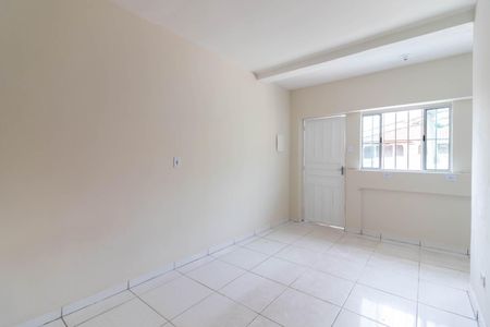 Casa para alugar com 150m², 2 quartos e 1 vaga Casa para alugar com 150m², 2 quartos e 1 vagaSala