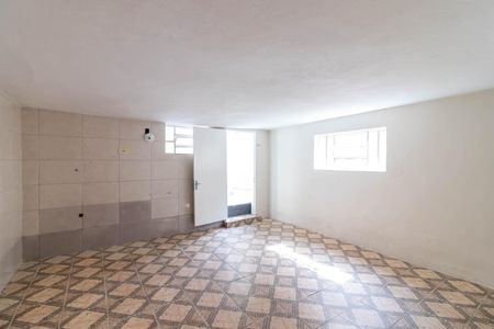 Casa para alugar com 150m², 2 quartos e 1 vaga Casa para alugar com 150m², 2 quartos e 1 vagaÁrea de Serviço 1