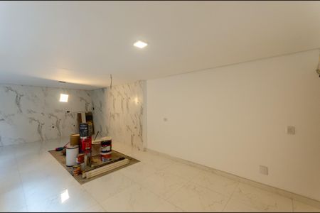 Casa à venda com 219m², 3 quartos e 2 vagas Casa à venda com 219m², 3 quartos e 2 vagasCozinha