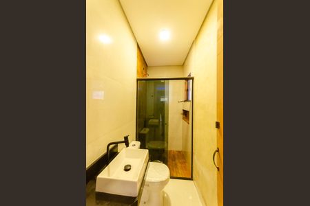 Casa à venda com 219m², 3 quartos e 2 vagas Casa à venda com 219m², 3 quartos e 2 vagasSuíte 3 - Banheiro