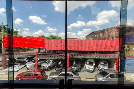 Casa à venda com 219m², 3 quartos e 2 vagas Casa à venda com 219m², 3 quartos e 2 vagasChurrasqueira - Janela