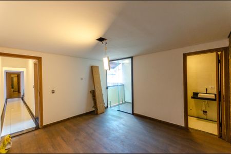 Casa à venda com 219m², 3 quartos e 2 vagas Casa à venda com 219m², 3 quartos e 2 vagasSuíte 1