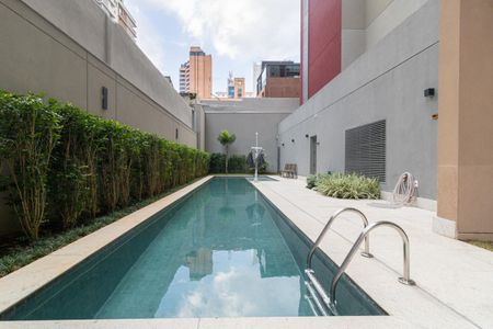 Studio à venda com 33m², 1 quarto e sem vagaÁrea comum - Piscina