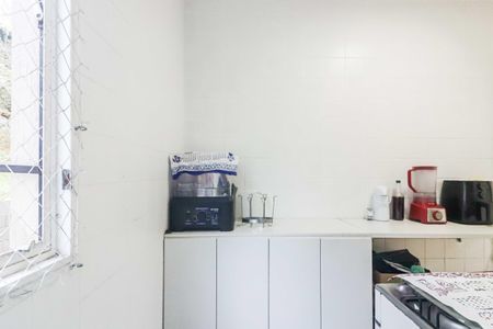 Apartamento à venda com 48m², 2 quartos e 1 vagaCozinha e Área de Serviço