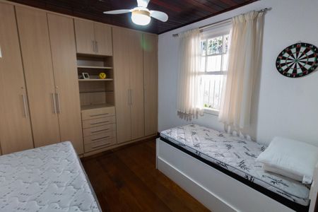 Casa à venda com 5000m², 4 quartos e 10 vagasQuarto 1