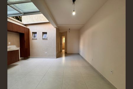 Apartamento à venda com 57m², 2 quartos e 1 vaga Apartamento à venda com 57m², 2 quartos e 1 vagaSala