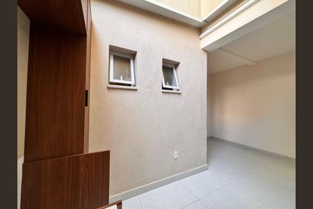 Apartamento à venda com 57m², 2 quartos e 1 vaga Apartamento à venda com 57m², 2 quartos e 1 vagaLavanderia