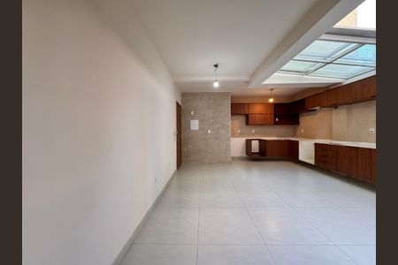 Apartamento à venda com 57m², 2 quartos e 1 vaga Apartamento à venda com 57m², 2 quartos e 1 vagaSala