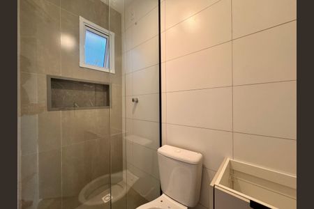 Apartamento à venda com 57m², 2 quartos e 1 vaga Apartamento à venda com 57m², 2 quartos e 1 vagaBanheiro