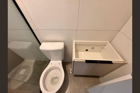 Apartamento à venda com 57m², 2 quartos e 1 vaga Apartamento à venda com 57m², 2 quartos e 1 vagaBanheiro
