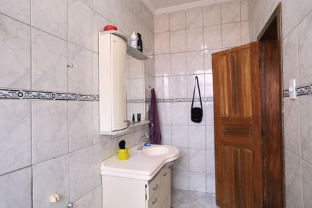 Casa à venda com 280m², 4 quartos e 3 vagas Casa à venda com 280m², 4 quartos e 3 vagasBanheiro da Suíte