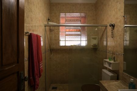 Casa à venda com 280m², 4 quartos e 3 vagas Casa à venda com 280m², 4 quartos e 3 vagasBanheiro Social