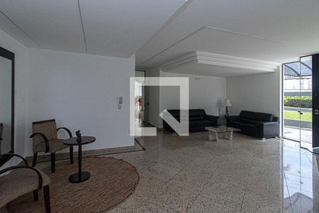 Apartamento para alugar com 354m², 4 quartos e 4 vagas Apartamento para alugar com 354m², 4 quartos e 4 vagasHall de Entrada - Área Comum