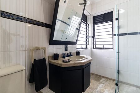 Apartamento para alugar com 354m², 4 quartos e 4 vagas Apartamento para alugar com 354m², 4 quartos e 4 vagasBanheiro da Suíte 4