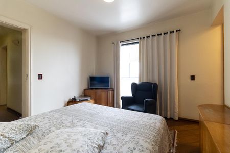 Apartamento para alugar com 354m², 4 quartos e 4 vagas Apartamento para alugar com 354m², 4 quartos e 4 vagasSuíte 1