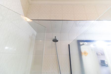 Apartamento para alugar com 354m², 4 quartos e 4 vagas Apartamento para alugar com 354m², 4 quartos e 4 vagasBanheiro da Suíte 2