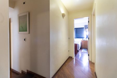 Apartamento para alugar com 354m², 4 quartos e 4 vagas Apartamento para alugar com 354m², 4 quartos e 4 vagasCorredor