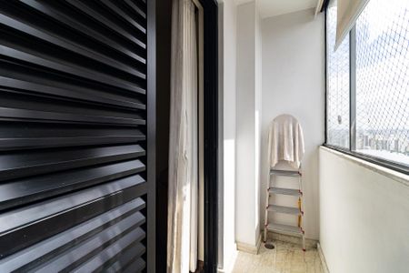 Apartamento para alugar com 354m², 4 quartos e 4 vagas Apartamento para alugar com 354m², 4 quartos e 4 vagasVaranda da Suíte 1