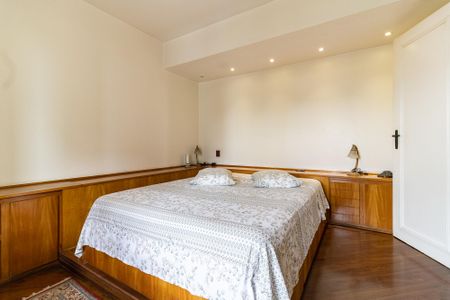 Apartamento para alugar com 354m², 4 quartos e 4 vagas Apartamento para alugar com 354m², 4 quartos e 4 vagasSuíte 1