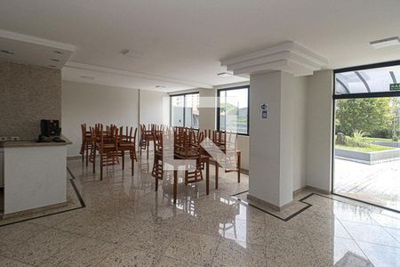 Apartamento para alugar com 354m², 4 quartos e 4 vagas Apartamento para alugar com 354m², 4 quartos e 4 vagasÁrea comum - Salão de festas