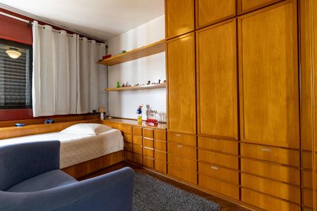 Apartamento para alugar com 354m², 4 quartos e 4 vagas Apartamento para alugar com 354m², 4 quartos e 4 vagasSuíte 3