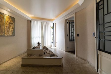 Apartamento para alugar com 354m², 4 quartos e 4 vagas Apartamento para alugar com 354m², 4 quartos e 4 vagasHall de Entrada