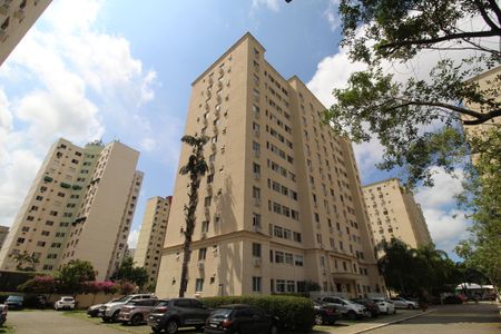 Apartamento para alugar com 52m², 2 quartos e 1 vagaFachada do bloco