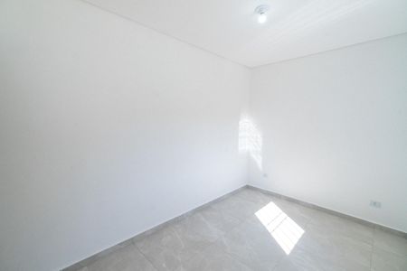 Casa à venda com 170m², 2 quartos e 2 vagasQuarto