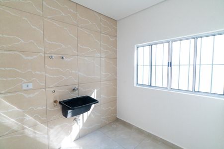 Casa à venda com 170m², 2 quartos e 2 vagasLavanderia