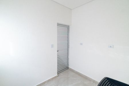 Casa à venda com 170m², 2 quartos e 2 vagasLavanderia