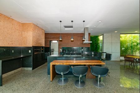 Apartamento à venda com 278m², 4 quartos e 4 vagasÁrea comum