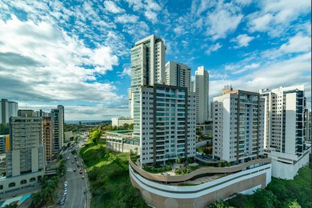 Apartamento à venda com 278m², 4 quartos e 4 vagasVaranda da Sala