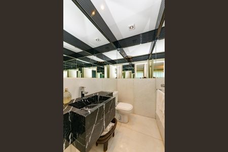 Apartamento à venda com 278m², 4 quartos e 4 vagasLavabo