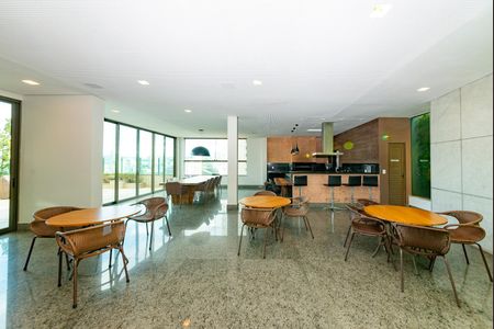 Apartamento à venda com 278m², 4 quartos e 4 vagasÁrea comum