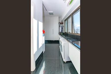 Apartamento à venda com 278m², 4 quartos e 4 vagasÁrea de Serviço