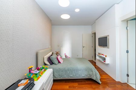 Apartamento à venda com 278m², 4 quartos e 4 vagasSuíte 4