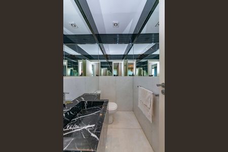 Apartamento à venda com 278m², 4 quartos e 4 vagasLavabo