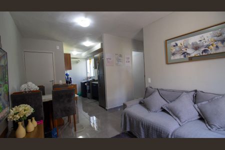 Apartamento para alugar com 45m², 2 quartos e 1 vagaSala